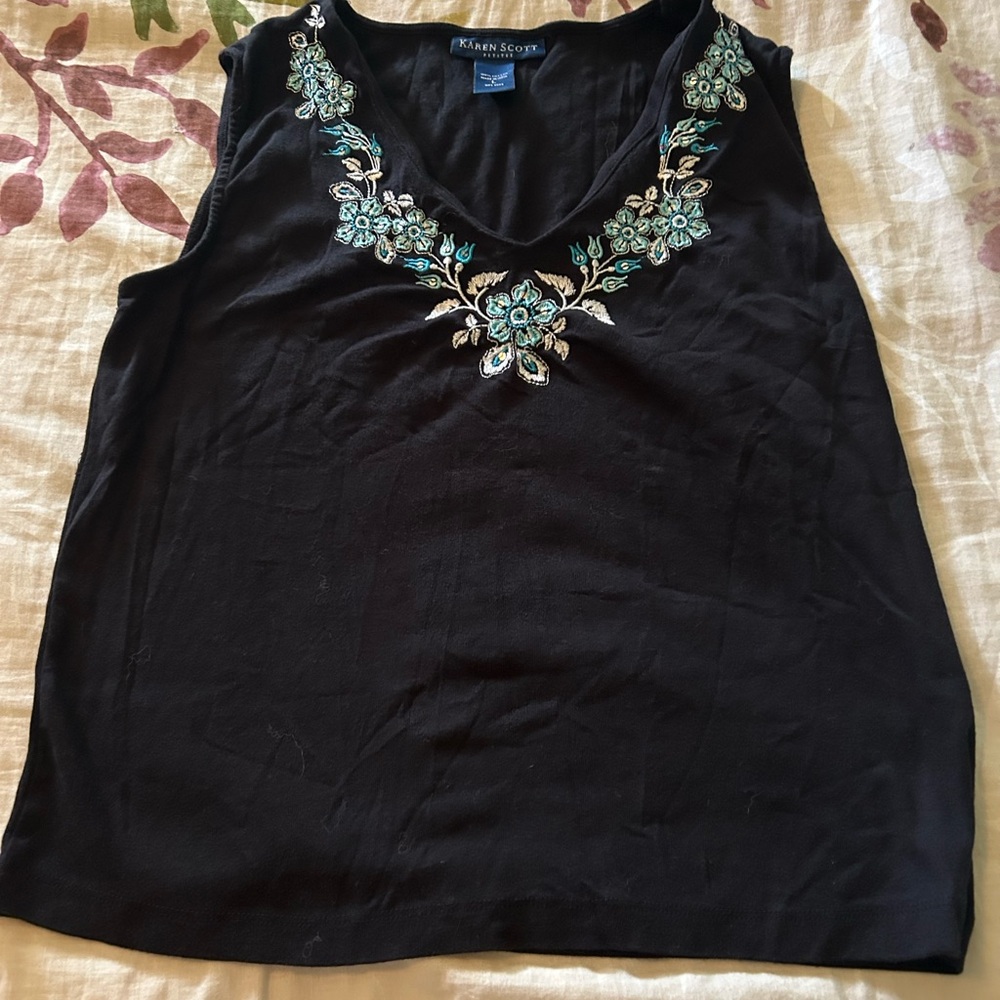 Karen Scott Black Tank Top with Floral Embroidery